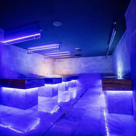 Хотел Grand Therme 5*