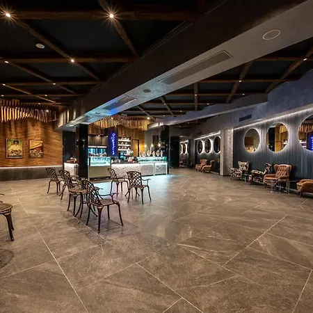 ホテル Grand Therme