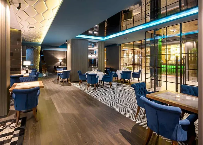 ホテル Grand Therme サパレヴァ・バニャ